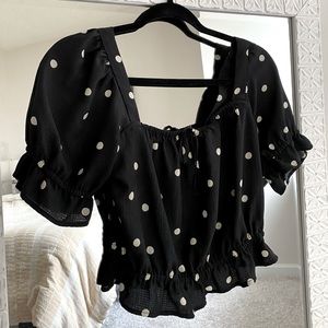 H&M Cropped Polka Dot Puff Sleeve Blouse in Black, Size S